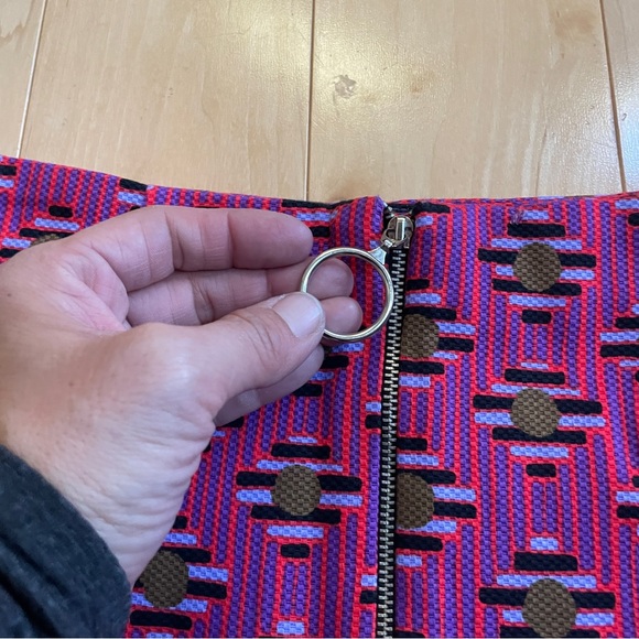 Zara Mini Skirt - Picture 3 of 4